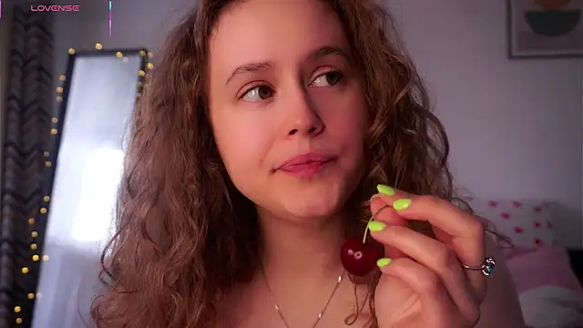 SusannaScholler: онлайн-секс-чат