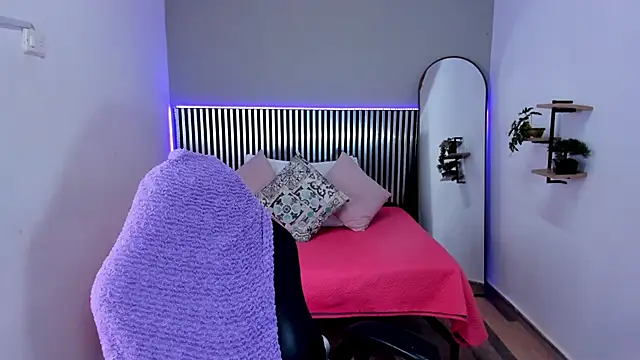 Alisson_Pinkey élő XXX-chatje