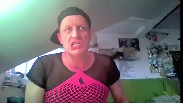 Bigthroaterboy Webcam-Show