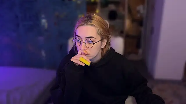 צ'אט XXX בשידור חי של _dota2_
