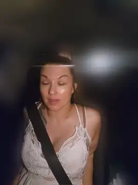 NicolePearl Chat XXX in diretta