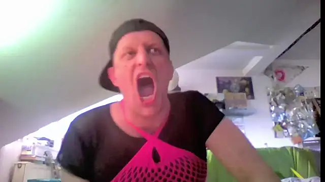 Bigthroaterboy Webcam show