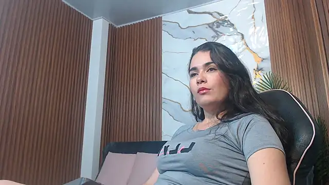 دردشة Loren_Tay الجنسية المباشرة
