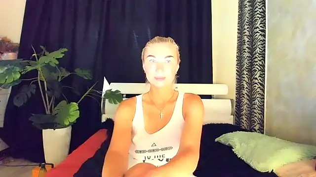 VainEnchantress Adlı Modelin Canlı XXX Sohbeti