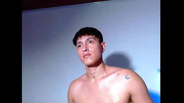 rowanbig Live XXX-Chat