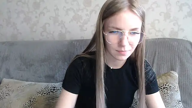 HitGyrl Live XXX-chat
