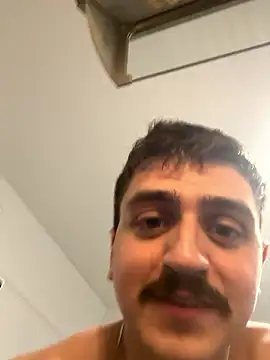 stronhard44 Live XXX-Chat