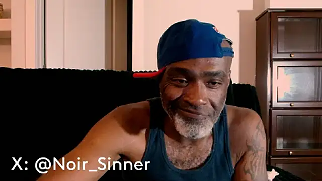 sinnernoir's Live XXX Chat