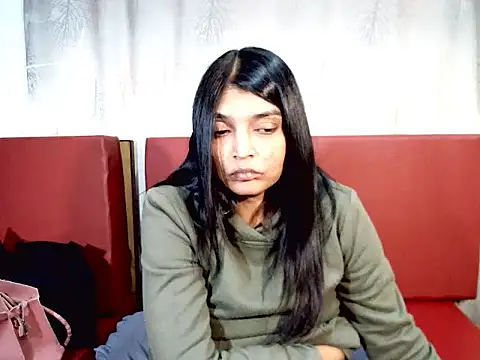 IndianAlisha's Live XXX Chat