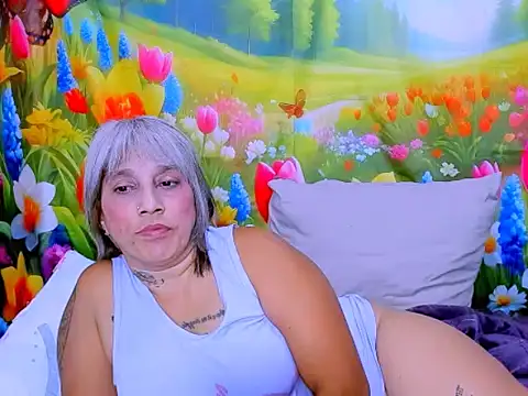 Онлайн чат XXX indianroxy