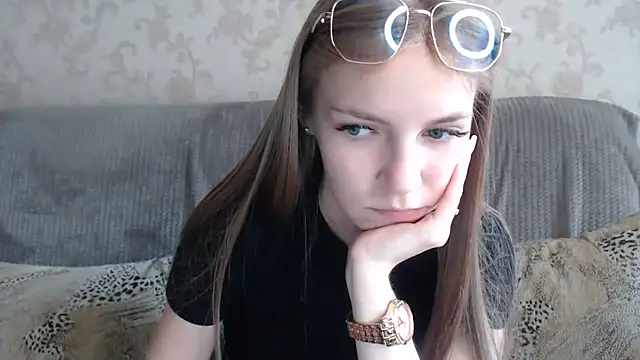 HitGyrl's Live XXX Chat