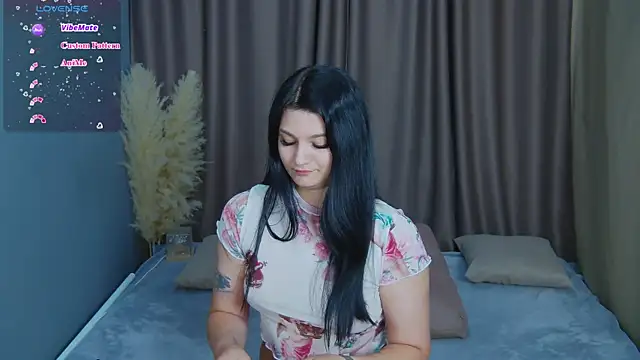JennyJordans Adlı Modelin Canlı XXX Sohbeti