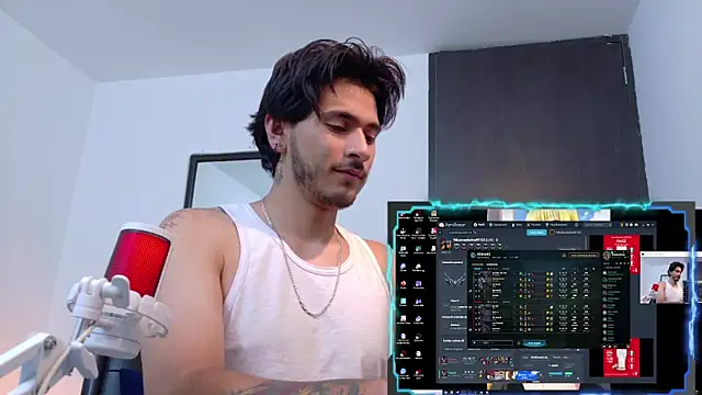 Elian_savoy Show Webcam