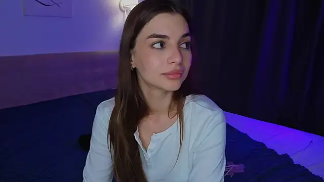LauraHansil's Live XXX Chat