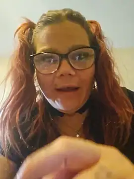 FelicityFreeze69 élő XXX-chatje