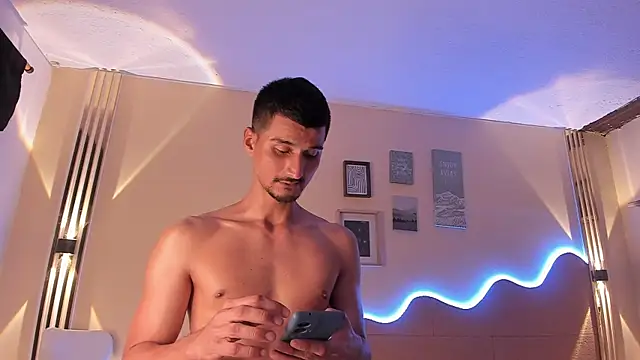 Dante_Fire_ Adlı Modelin Canlı XXX Sohbeti