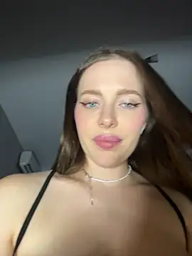 Chat XXX en directo de -SweetDi-