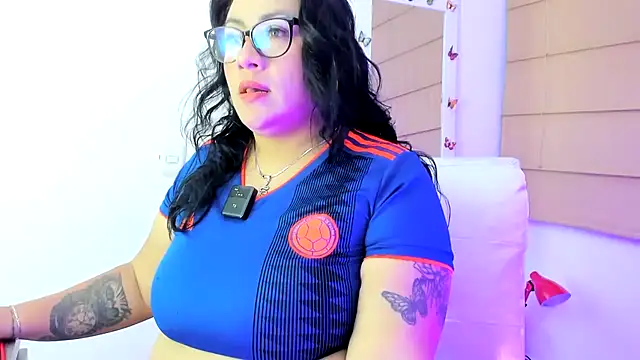 gataluna67's Webcam Show