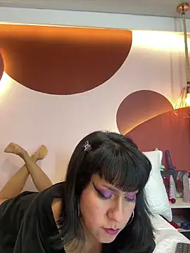 Valkiriia_wiineのライブXXXチャット