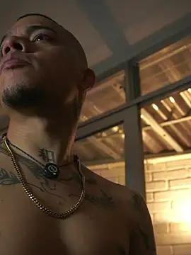 AlphaMasterXxx Live XXX-chat