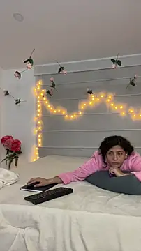 Sarabubbie's Live XXX Chat