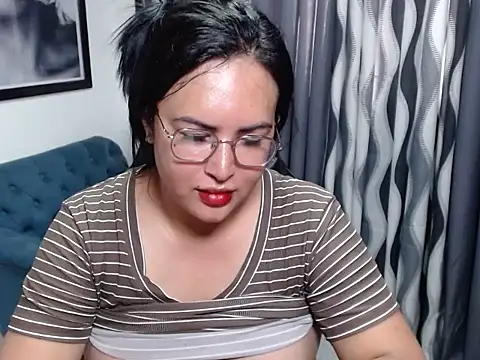 Chat +18 de Amazing_Conny ao vivo