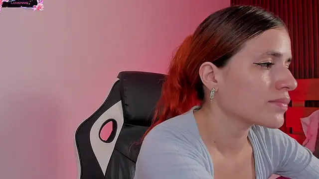 alliss_ginger_'s Live XXX Chat