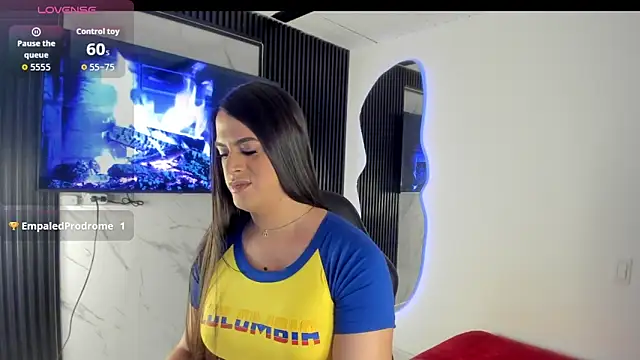 Naughtysofiaa Live XXX Chat