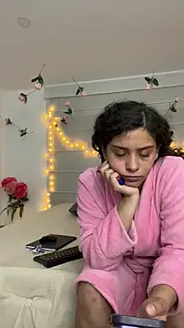 Онлайн чат XXX Sarabubbie