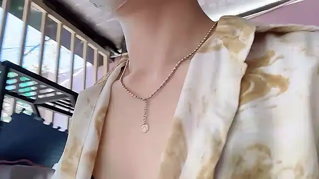 LinhChi_9x 라이브 XXX 채팅