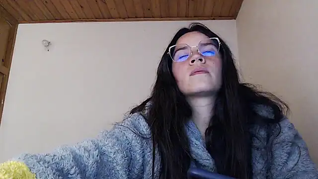 Shanel_Lozano XXX чат на живо
