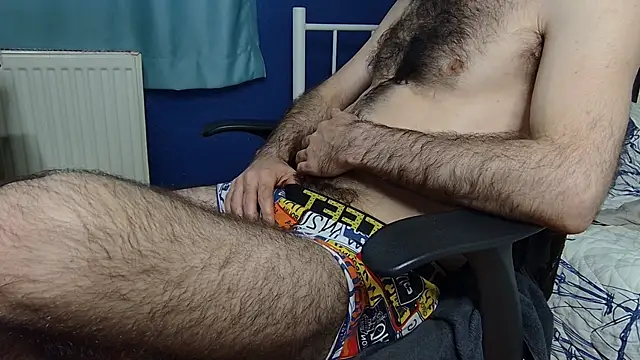 hairybearcb 即時 XXX 聊天