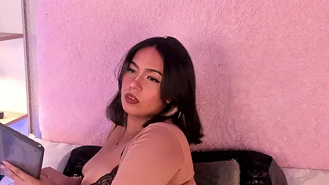 XXX chat uživo modela RouseWhitte