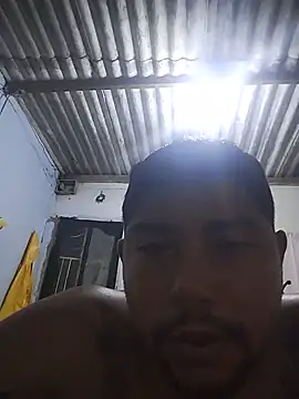 master_juju1924's Live XXX Chat