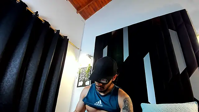 Justin_WhiteJS Live XXX-Chat