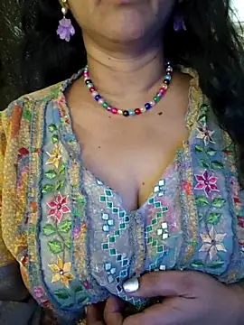TELUGU_SRIJA888's Live XXX Chat