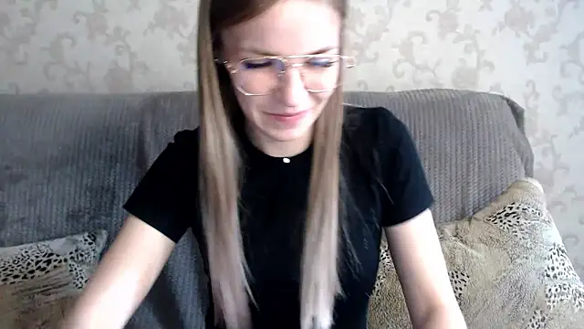 HitGyrl's Live XXX Chat