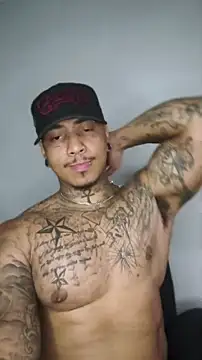 David_tatto1's Live XXX Chat