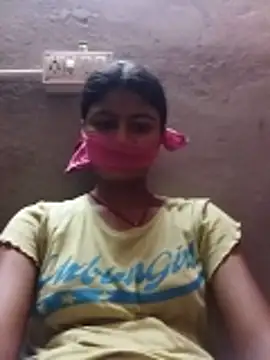 Tiyaasa's Live XXX Chat