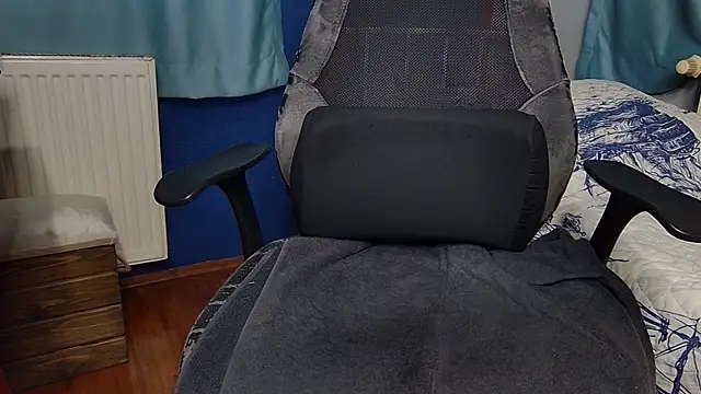 Živý XXX chat hairybearcb