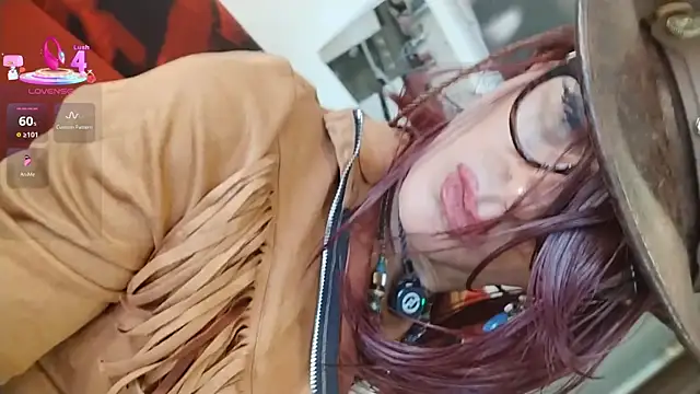 Chat +18 de LadyOxana ao vivo