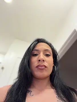 FerrariFrench Live XXX-chat