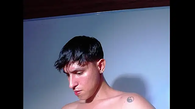แชท XXX สดของ rowanbig