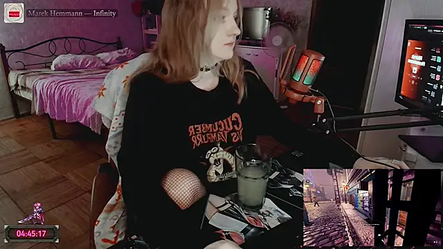 raingurl élő XXX-chatje