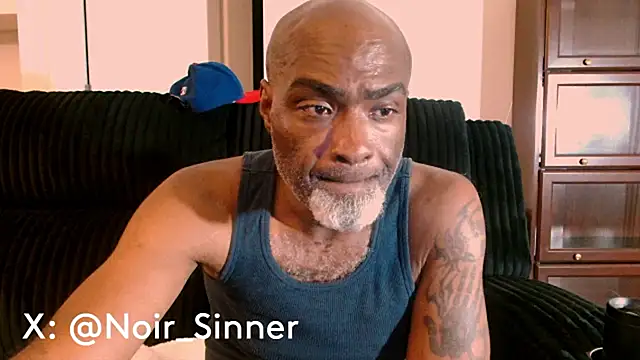 sinnernoir's Live XXX Chat