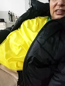 Sarahsua's Live XXX Chat