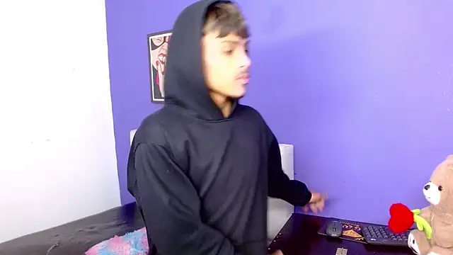 Angel_foxc13 লাইভ XXX চ্যাট