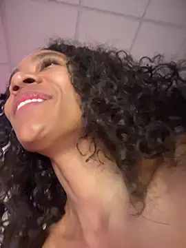 Chatroom XXX en direct de SweetCheeksXXX