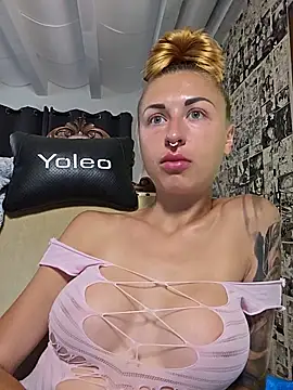 kylie_blck Live XXX-chat