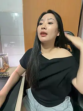 QuynhAnh99 – Live XXX-chat
